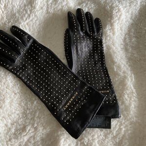 Burberry leather gloves